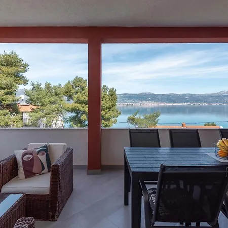Nostra Apartment
